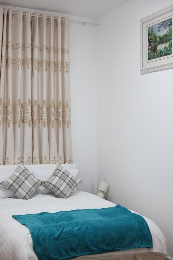 Oyo New City Lodge London Eksteriør billede