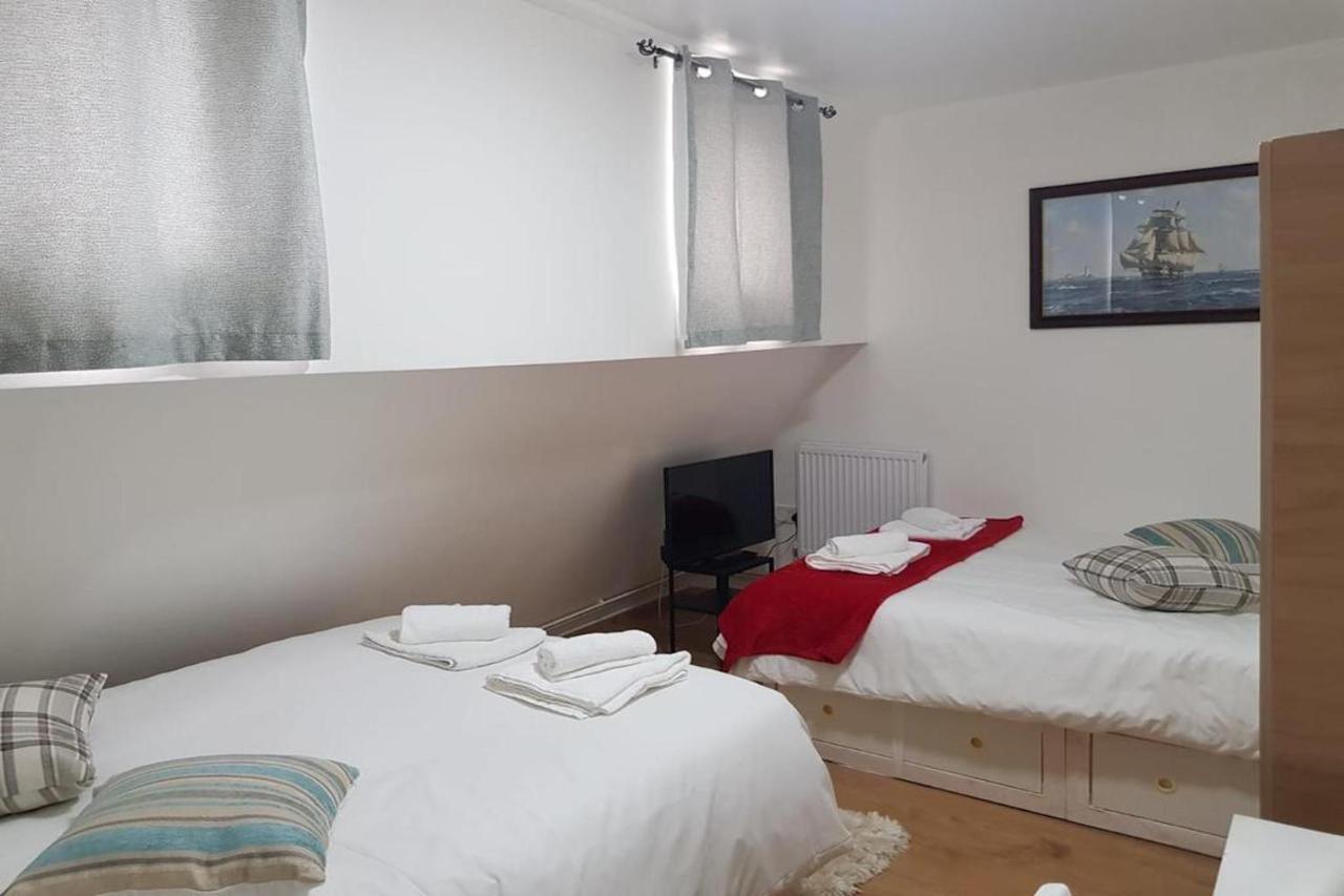 Oyo New City Lodge London Eksteriør billede